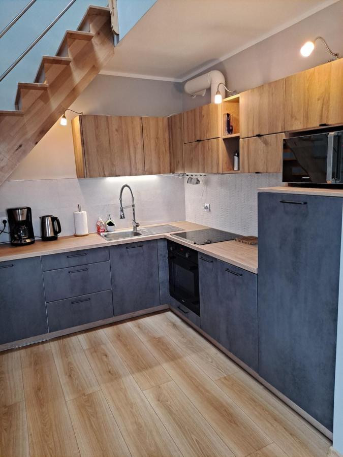 Jelonek Apartamento Jelenia Góra Exterior foto