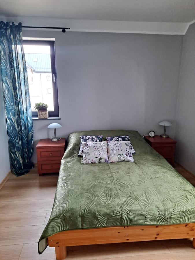 Jelonek Apartamento Jelenia Góra Exterior foto